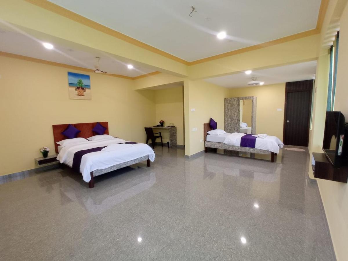 Brit'S Palace Goa Agacaim Luaran gambar