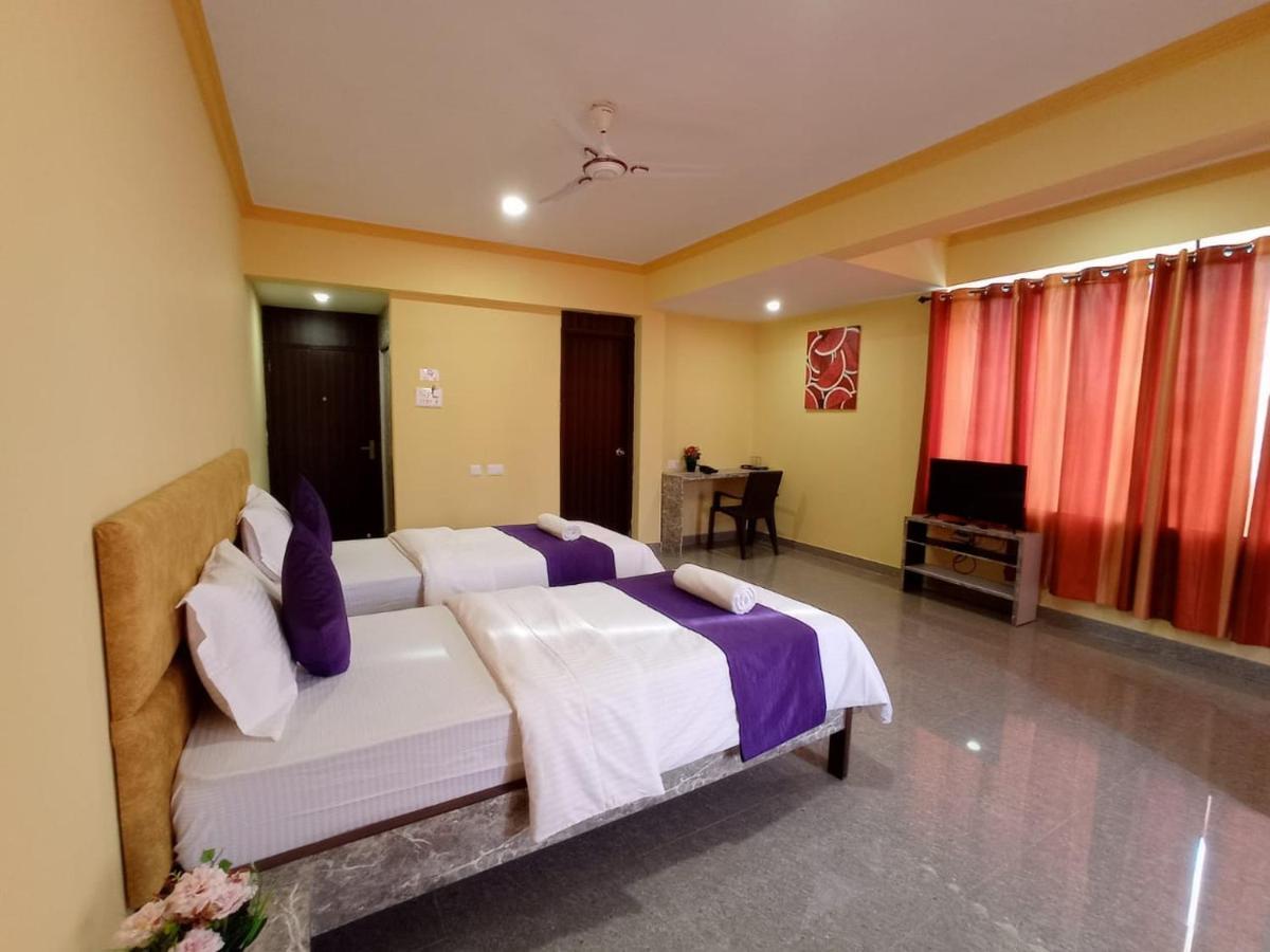 Brit'S Palace Goa Agacaim Luaran gambar