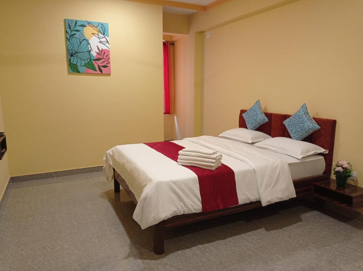 Brit'S Palace Goa Agacaim Luaran gambar