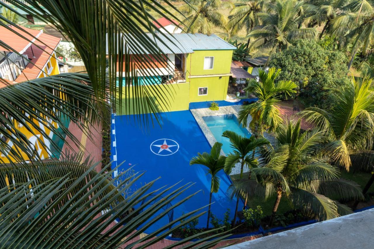 Brit'S Palace Goa Agacaim Luaran gambar