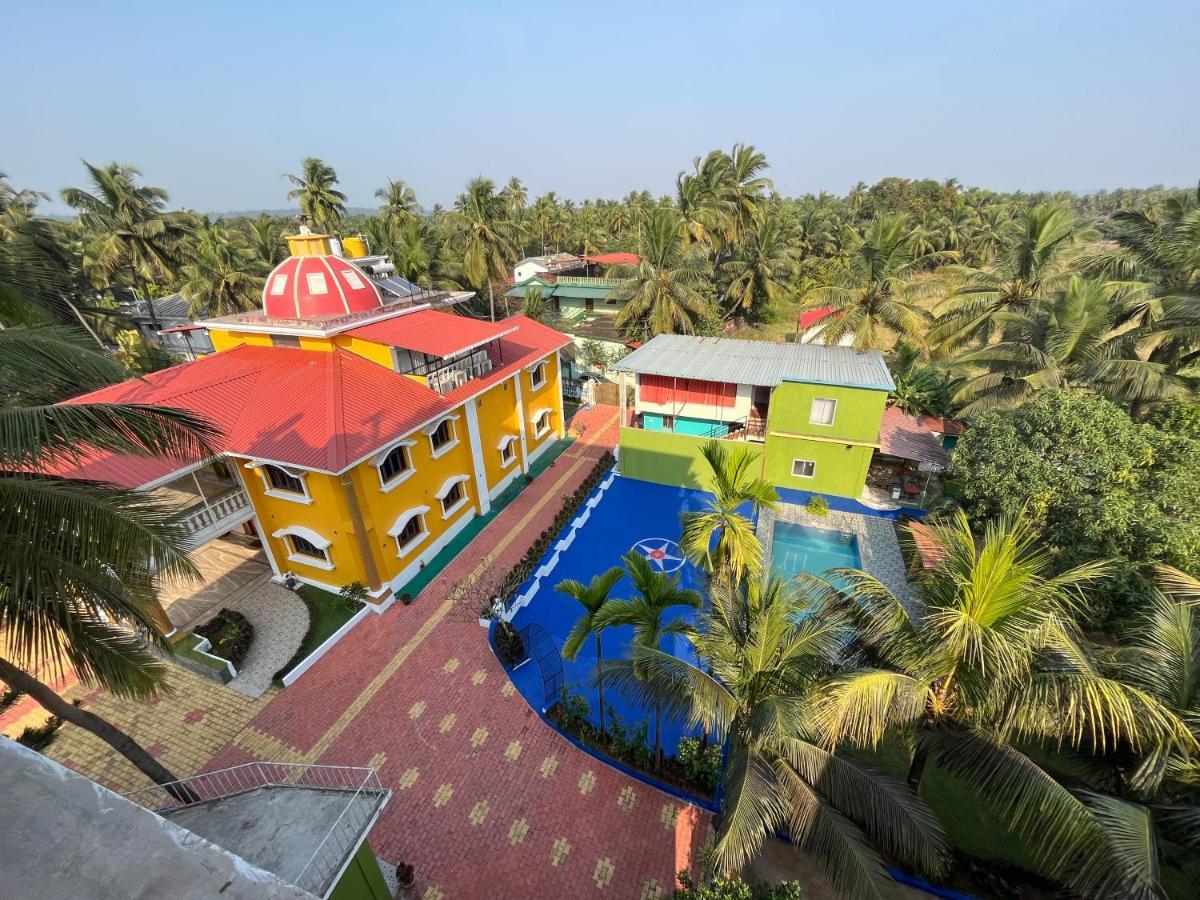 Brit'S Palace Goa Agacaim Luaran gambar