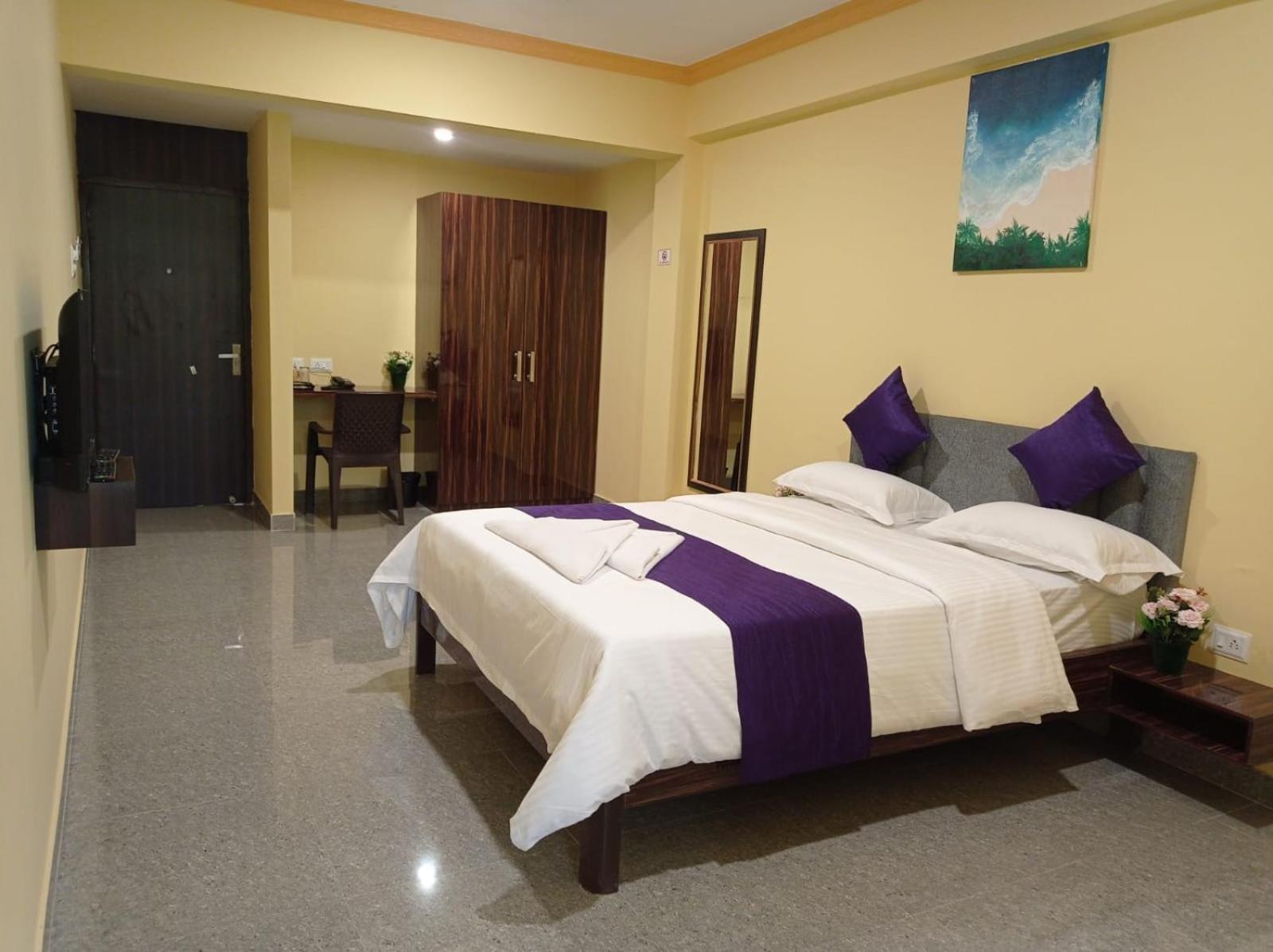 Brit'S Palace Goa Agacaim Luaran gambar