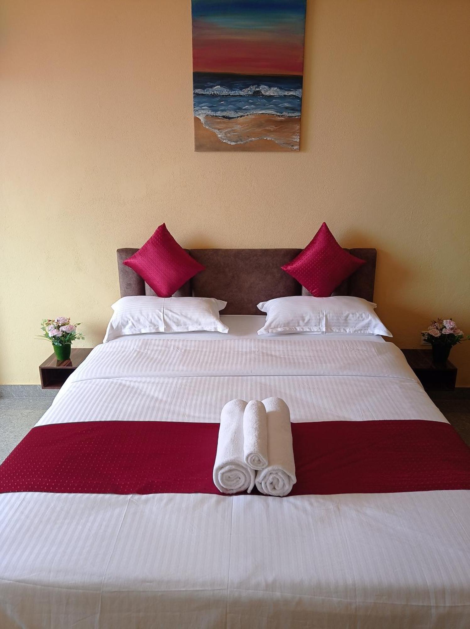 Brit'S Palace Goa Agacaim Luaran gambar